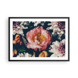 Plakat w czarnej ramie - Kwiatowa kompozycja z piwonią i chryzantemami na ciemnym tle - 70x50cm - Z barokowym przepychem - Nowoczesna dekoracja ścienna do salonu i sypialni ARTTOR