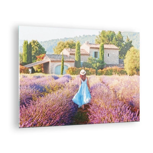 Obraz na szkle - Kobieta w sukni przechadzająca się po polu lawendy - 70x50cm - Lawendowa dziewczyna - Nowoczesna dekoracja ścienna do salonu i sypialni ARTTOR