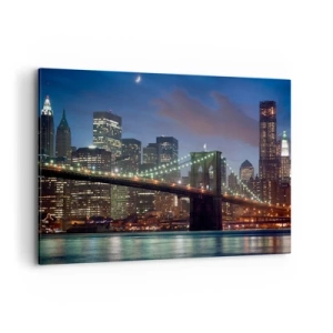 Obraz na płótnie - Most w Nowym Jorku nocą z podświetlonymi budynkami - 120x80cm - Rozjarzona noc - Nowoczesna dekoracja ścienna do salonu, kuchni i sypialni ARTTOR