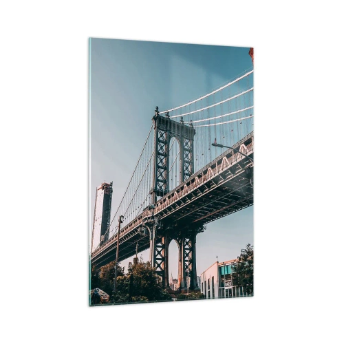 Obraz na szkle - Most między budynkami w miejskim krajobrazie - 70x100cm - Nad falami miasta - Nowoczesna dekoracja ścienna do salonu i sypialni ARTTOR