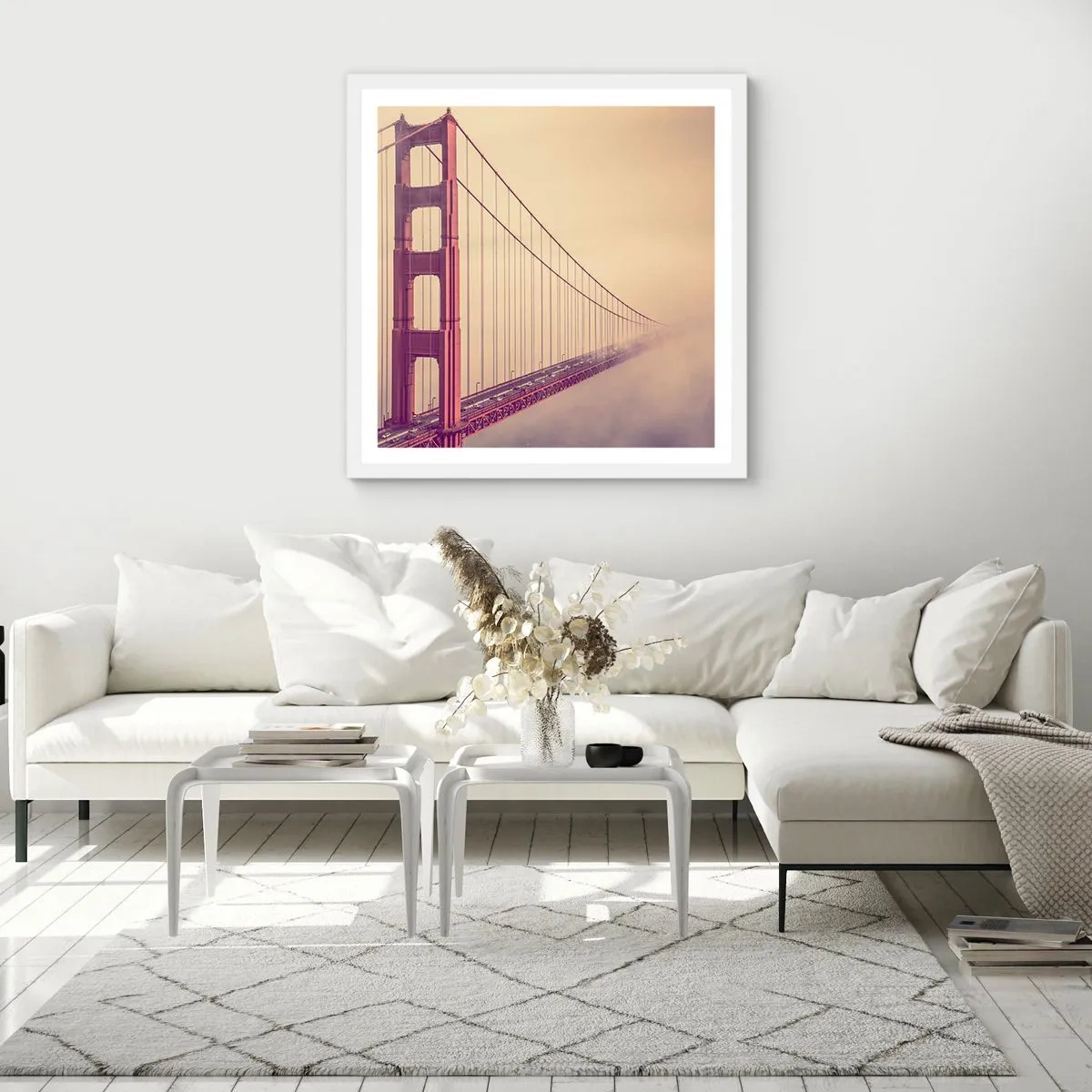 Plakat w białej ramie - Między niebem a ziemią - 60x60 cm