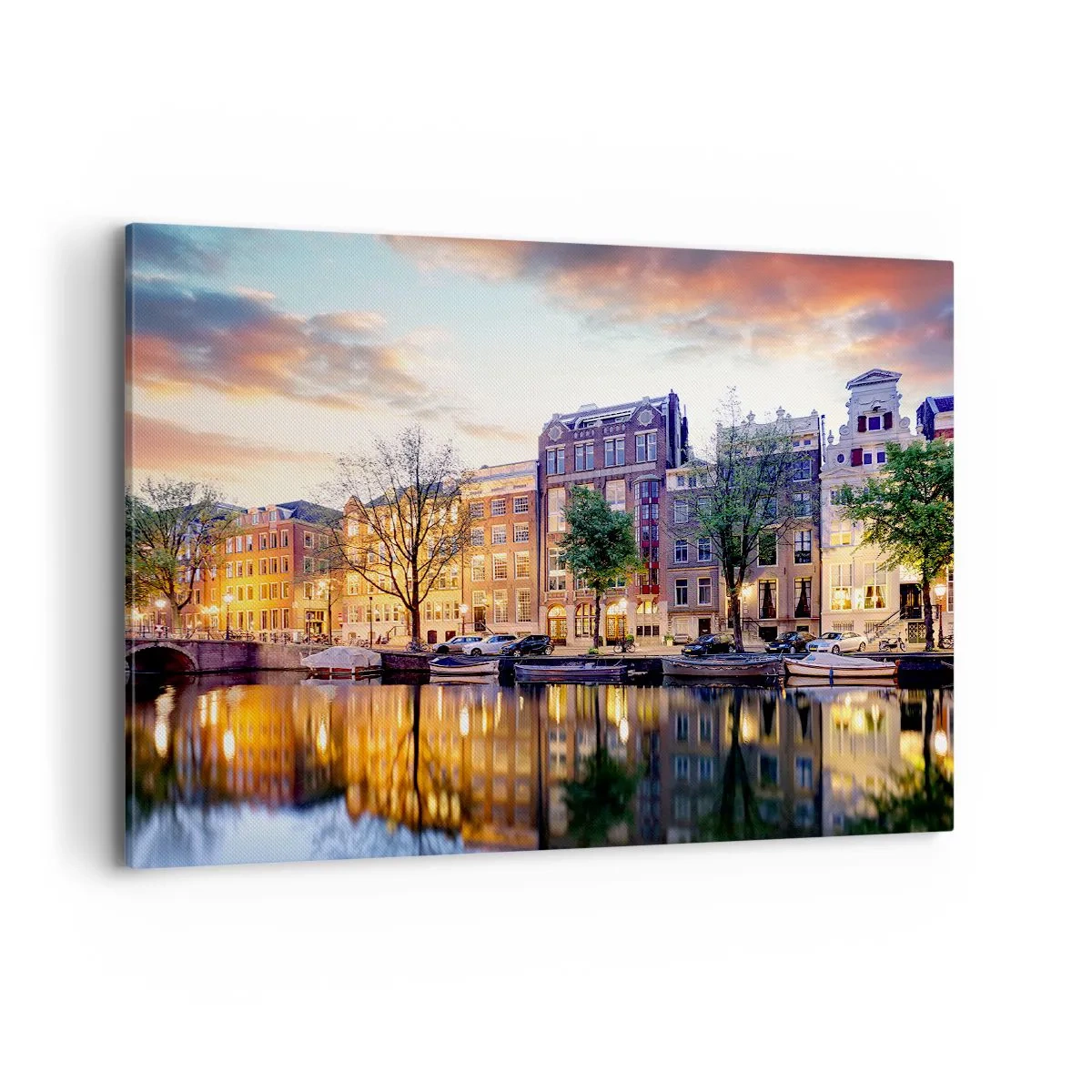 Obraz na płótnie - Kanał z odbiciem kamienic w wieczornym świetle - 100x70cm - Powściągliwe i spokojne holenderskie piękno - Nowoczesna dekoracja ścienna do salonu, kuchni i sypialni ARTTOR