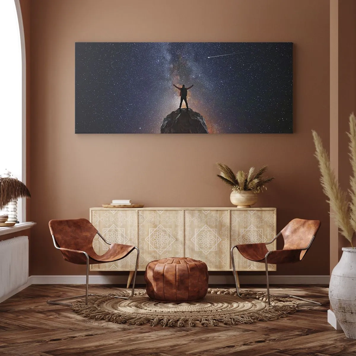 Obraz na płótnie - Postać na szczycie góry pod rozgwieżdżonym niebem - 160x50cm - Moc jest ze mną! - Nowoczesna dekoracja ścienna do salonu i sypialni ARTTOR