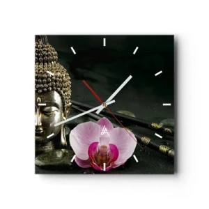Zegar ścienny - Posążek Buddy z orchideą i pałeczkami na tle kamieni - 30x30cm - Harmonia mądrości i piękna - Nowoczesna dekoracja ścienna do salonu i sypialni ARTTOR