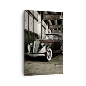 Obraz na płótnie - Stylowy retro samochód w surowym magazynie - 80x120cm - Nieprzemijająca elegancja lat 30. - Nowoczesna dekoracja ścienna do salonu i sypialni ARTTOR