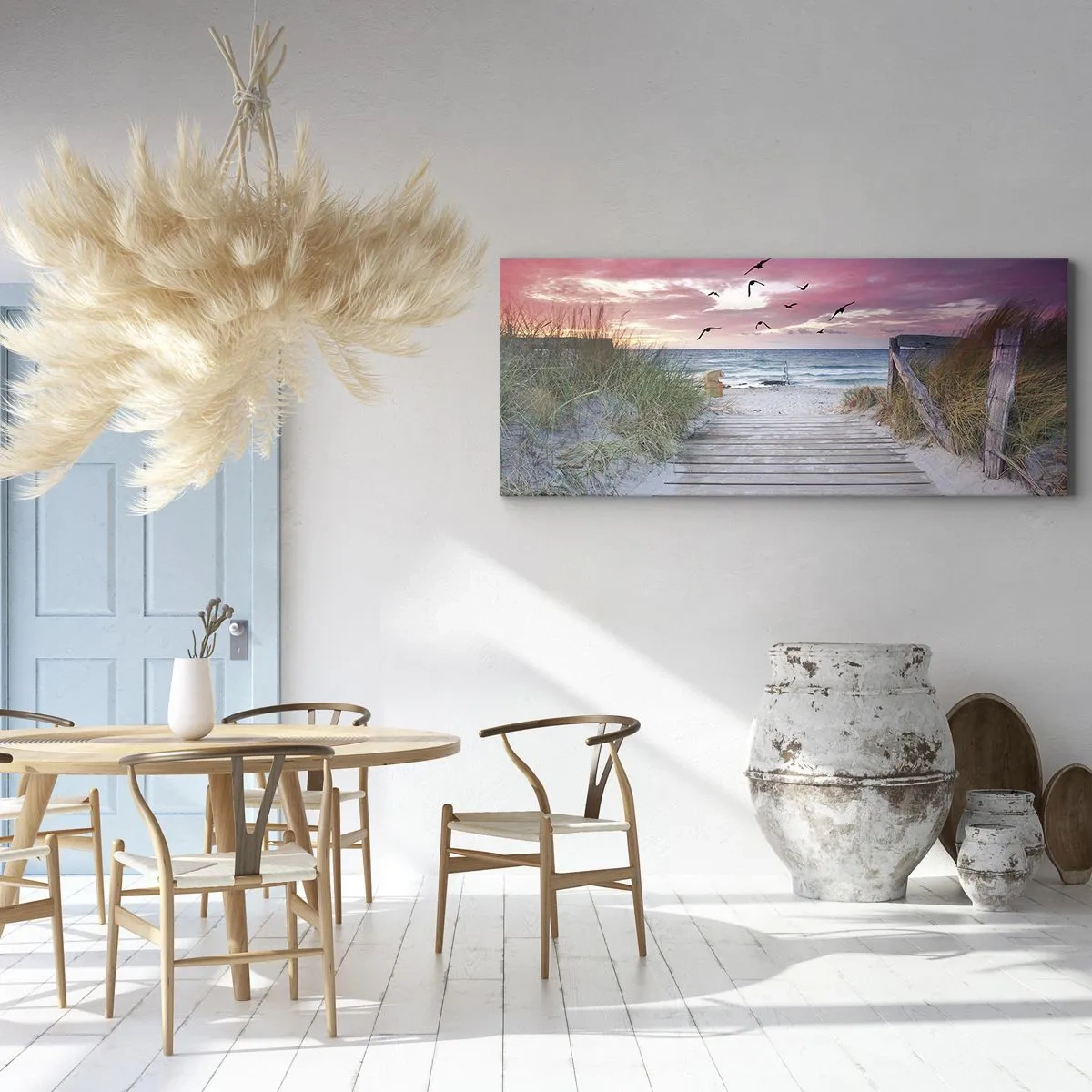 Obraz na płótnie - Drewniana ścieżka na plaży o różowym zachodzie słońca - 140x50cm - Bałtycka impresja - Nowoczesna dekoracja ścienna do salonu i sypialni ARTTOR