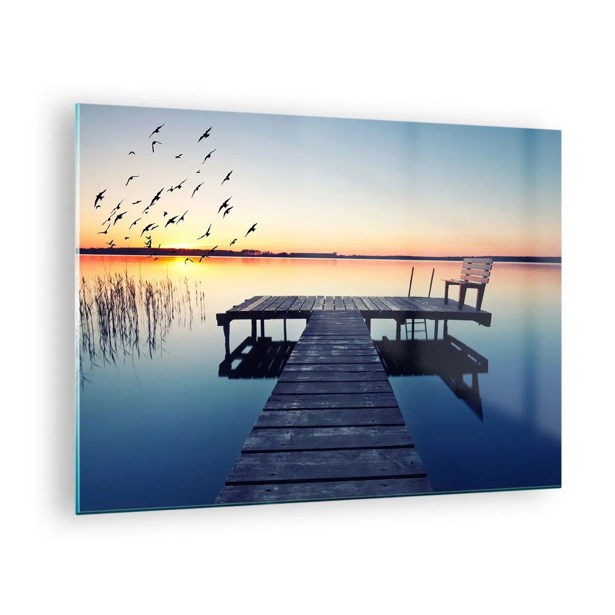 Obraz na szkle - Pomost na jeziorze z widokiem na zachód słońca i ptaki w locie - 70x50cm - To był dobry dzień - Nowoczesna dekoracja ścienna do salonu i sypialni ARTTOR