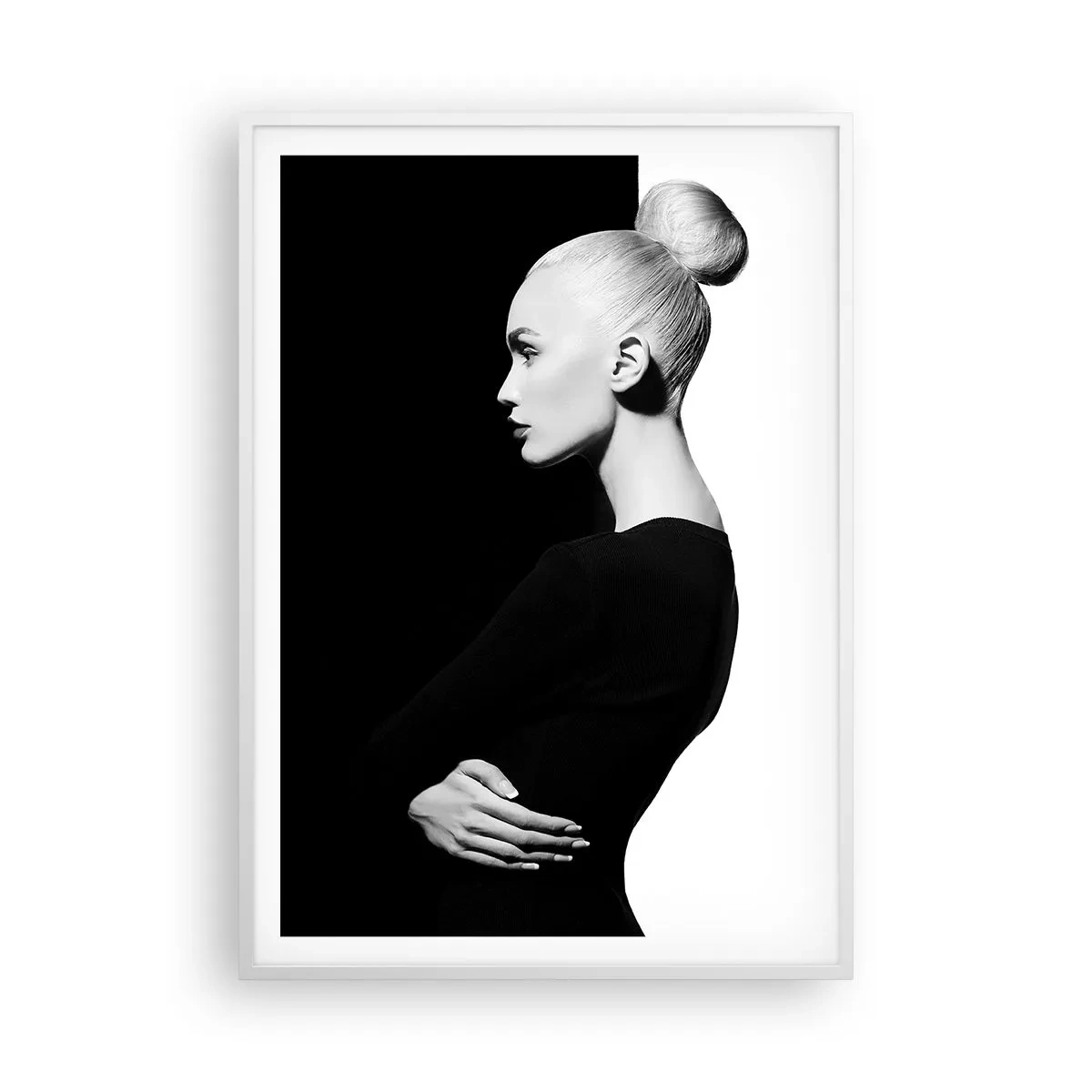 Plakat w białej ramie - Po prostu kobieta - 70x100 cm