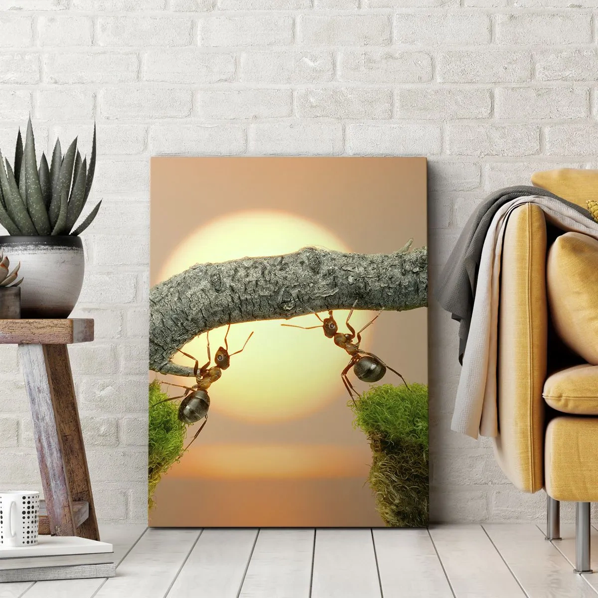 Obraz na płótnie - Mrówki na gałęzi z zachodzącym słońcem w tle - 50x70cm - Radosna, wspólna praca - Nowoczesna dekoracja ścienna do salonu, kuchni i sypialni ARTTOR