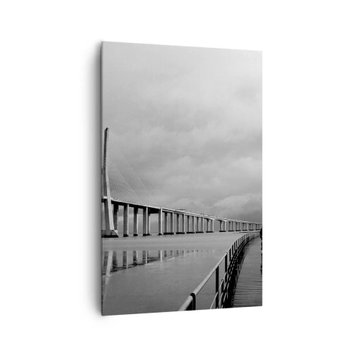 Obraz na płótnie - Most wiszący nad wodą w czarno-białej tonacji - 80x120cm - Każdemu co mu się należy - Nowoczesna dekoracja ścienna do salonu i sypialni ARTTOR