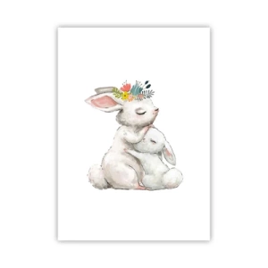 Plakat - Dwa króliczki w uścisku z kwiatowym wiankiem na głowie - 50x70cm - Nie ma jak u mamy - Nowoczesna dekoracja ścienna do salonu, kuchni i sypialni ARTTOR