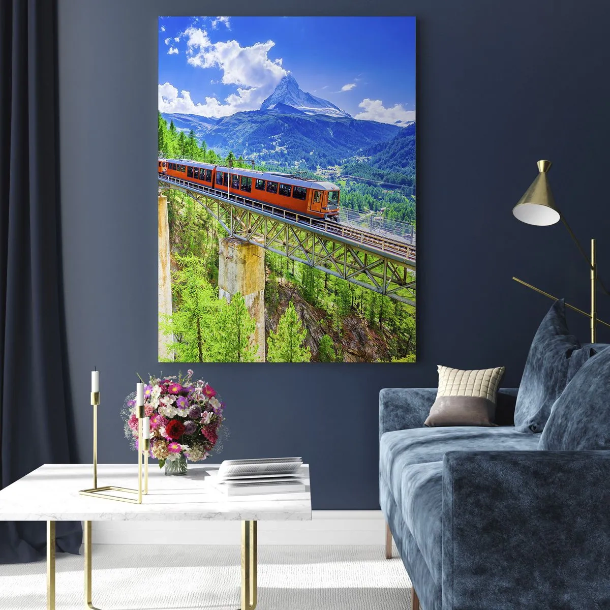 Obraz na szkle - Alpejski pociąg na moście z widokiem na wodospad - 50x70cm - Kolej na Alpy - Nowoczesna dekoracja ścienna do salonu, kuchni i sypialni ARTTOR