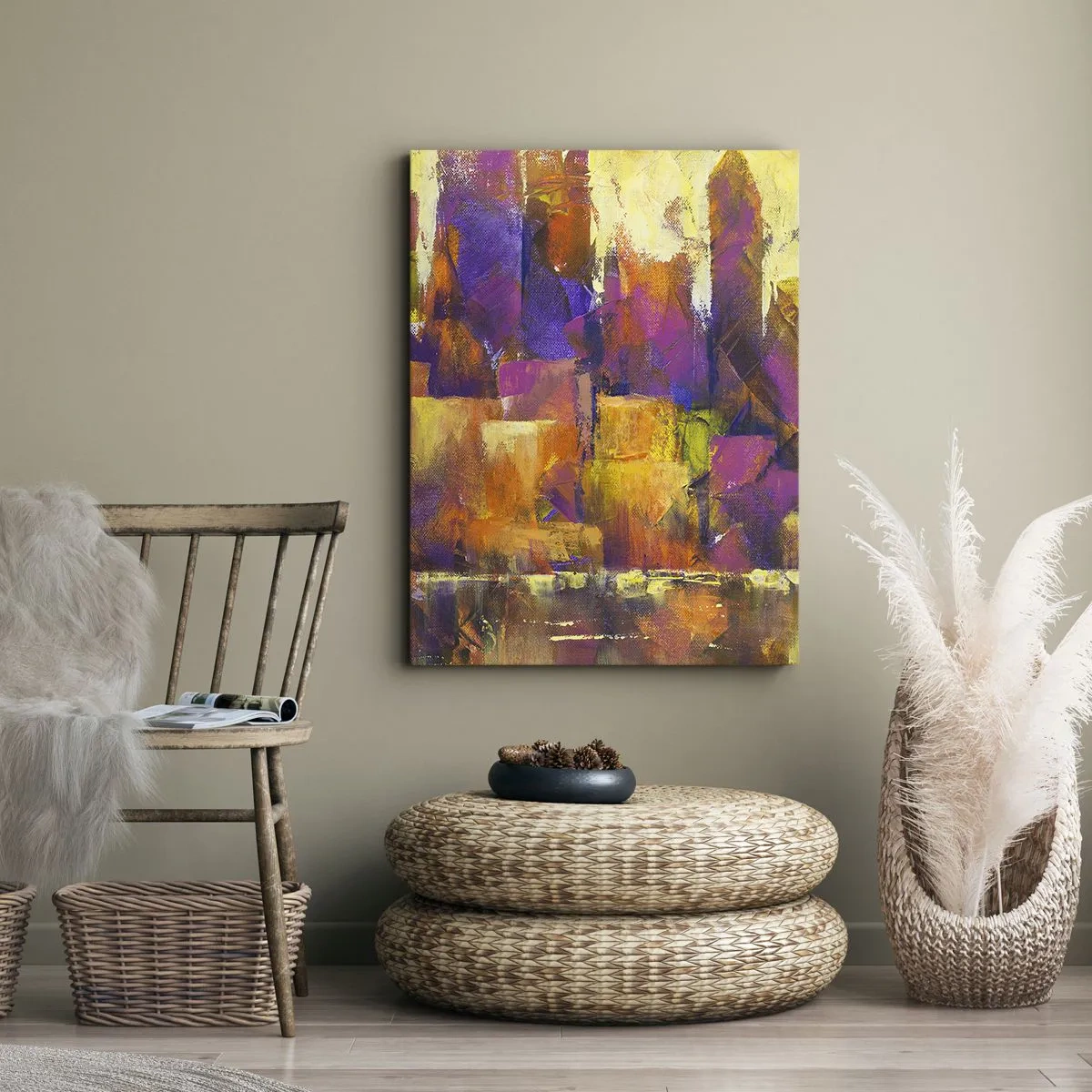 Obraz na płótnie - Abstrakcyjna kompozycja metropolii w odcieniach żółci i fioletu - 70x100cm - Kompozycja metropolitalna - Nowoczesna dekoracja ścienna do salonu i sypialni ARTTOR