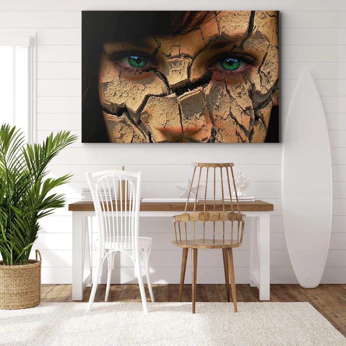 Obraz na płótnie - Twarz kobiety z zielonymi oczami pokryta popękaną strukturą ziemi - 70x50cm - Zachwyt i groza zarazem - Nowoczesna dekoracja ścienna do salonu i sypialni ARTTOR