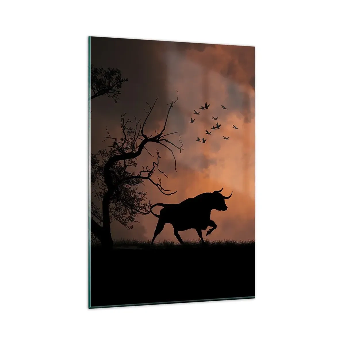 Obraz na szkle - Sylwetki byków na tle pomarańczowego nieba o zachodzie słońca - 80x120cm - Dramatyczny spektakl natury - Nowoczesna dekoracja ścienna do salonu i sypialni ARTTOR