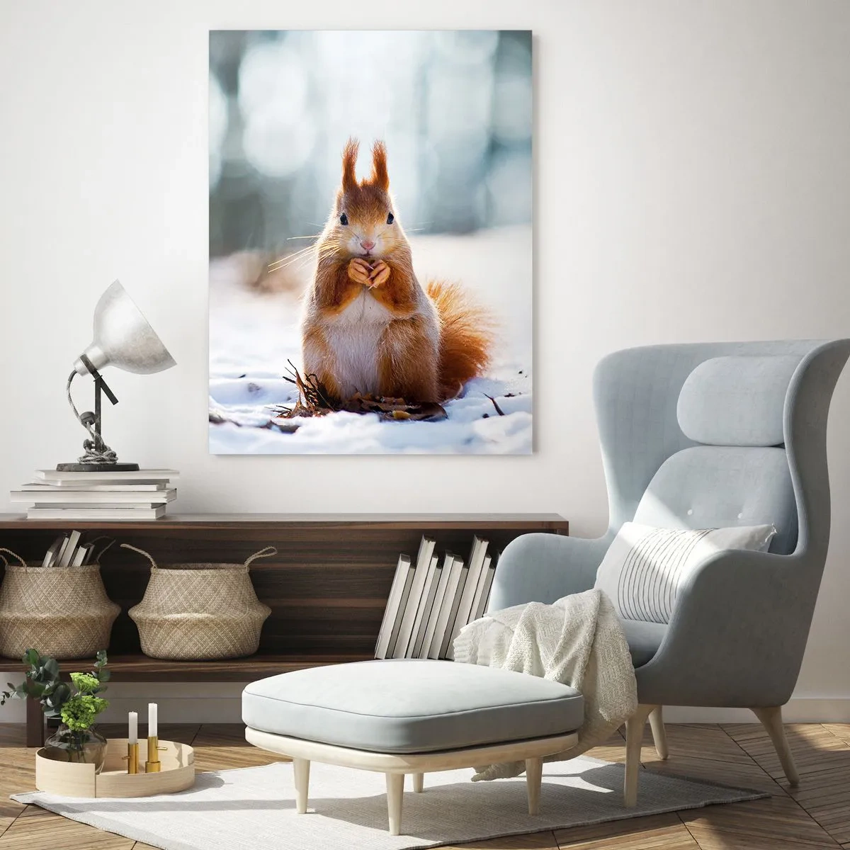 Obraz na szkle - Wiewiórka w zimowym krajobrazie - 70x100cm - I co tak patrzysz? - Nowoczesna dekoracja ścienna do salonu i sypialni ARTTOR