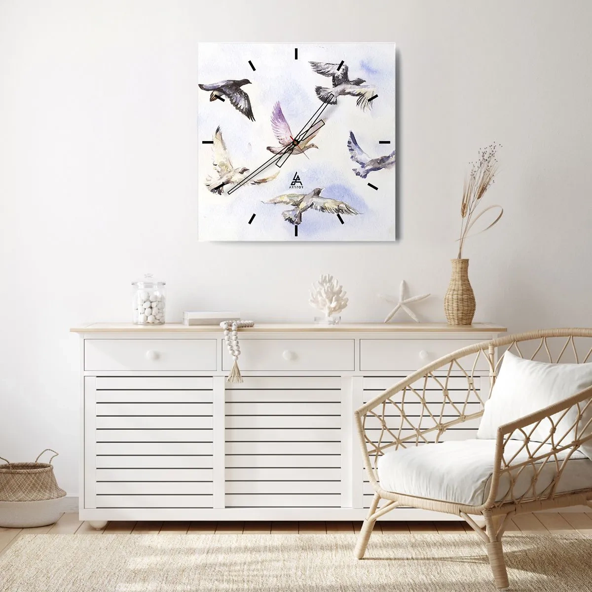 Zegar ścienny - Akwarelowe ptaki w locie na tle delikatnego nieba - 30x30cm - Wolność w szarości i błękicie - Nowoczesna dekoracja ścienna do salonu i sypialni ARTTOR