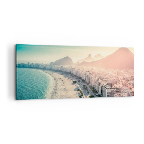 Obraz na płótnie - Panorama plaży Copacabana z górami w tle w Rio de Janeiro - 120x50cm - Wieczne wakacje w Rio - Nowoczesna dekoracja ścienna do salonu i sypialni ARTTOR