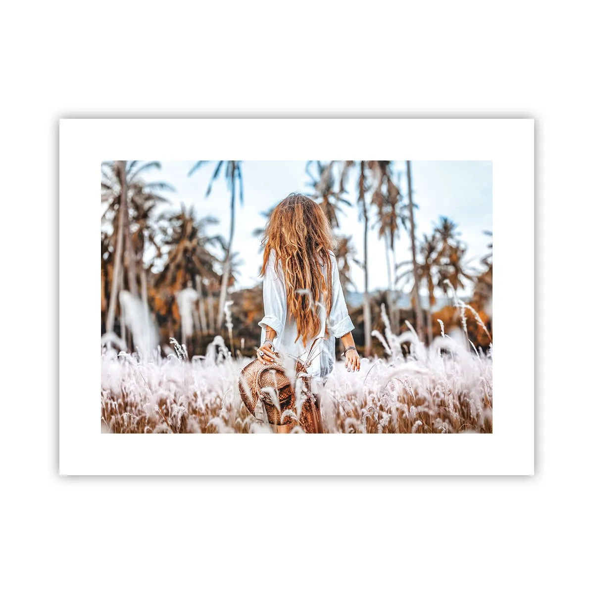 Plakat - Zrodzona z puchu traw - 40x30 cm