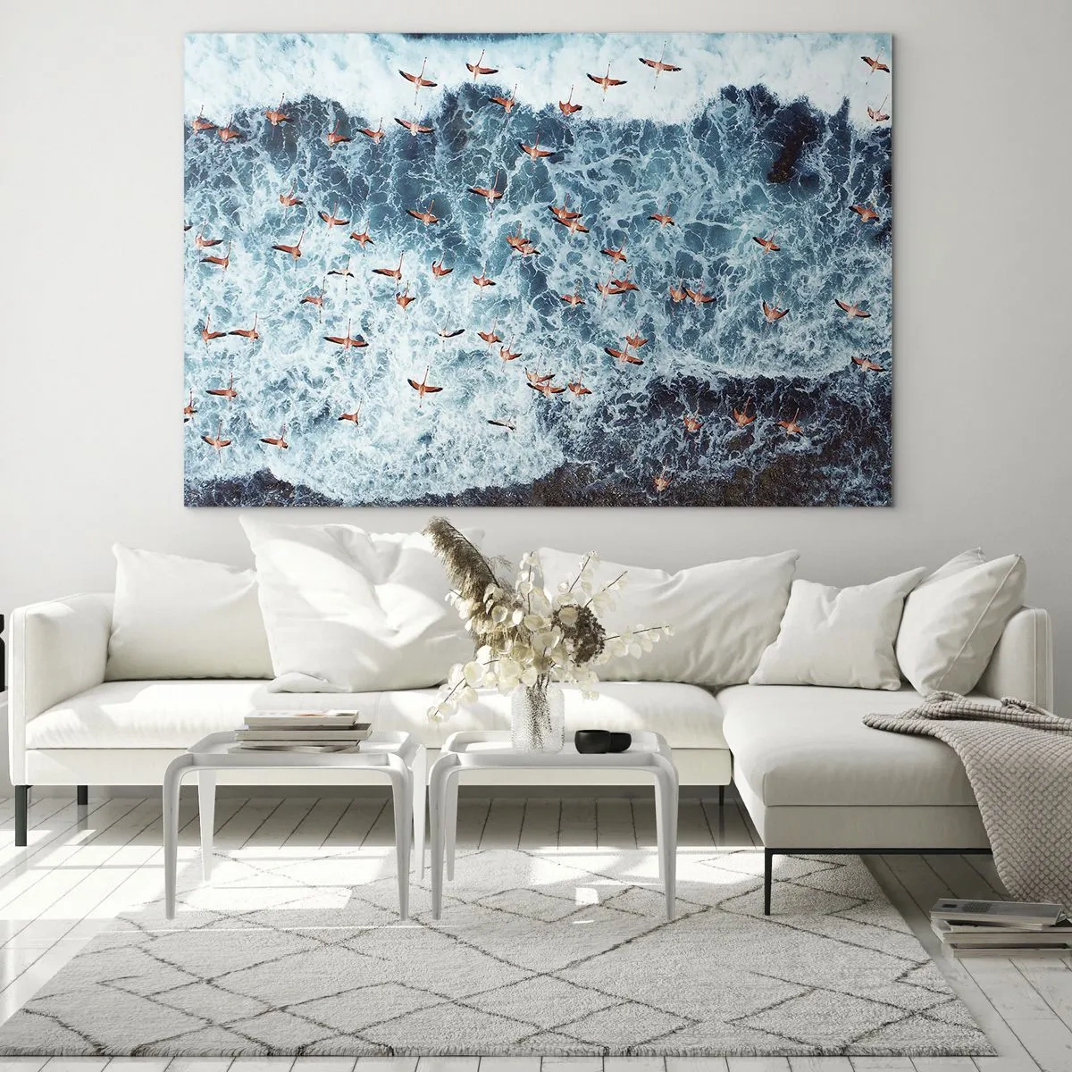 Obraz na szkle - Różowe flamingi nad wzburzonymi falami oceanu - 70x50cm - Nadmorska parada - Nowoczesna dekoracja ścienna do salonu i sypialni ARTTOR