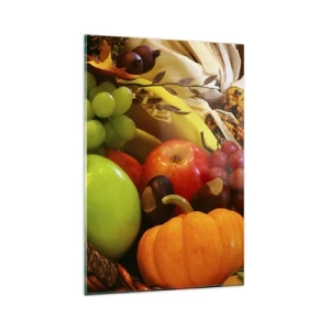 Obraz na szkle - Kosz z owocami, dynią i kukurydzą na tle jesiennych barw - 80x120cm - Koszyk urodzaju - Nowoczesna dekoracja ścienna do salonu i sypialni ARTTOR