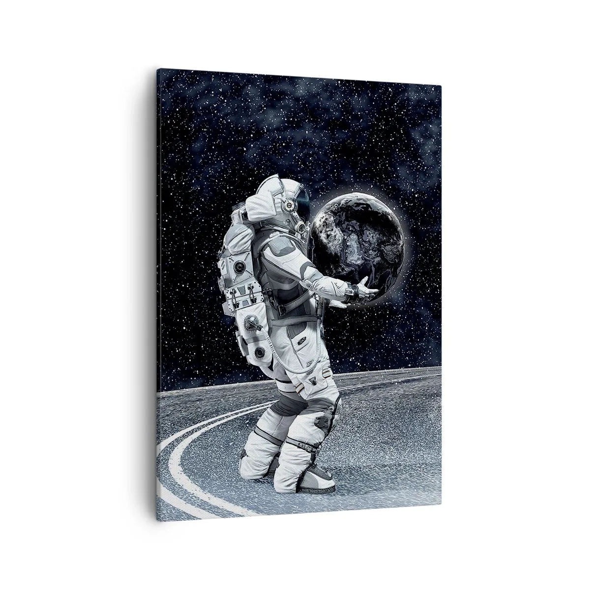 Obraz na płótnie - Astronauta trzymający planetę w przestrzeni kosmicznej - 50x70cm - Na Mlecznej Drodze - Nowoczesna dekoracja ścienna do salonu, kuchni i sypialni ARTTOR