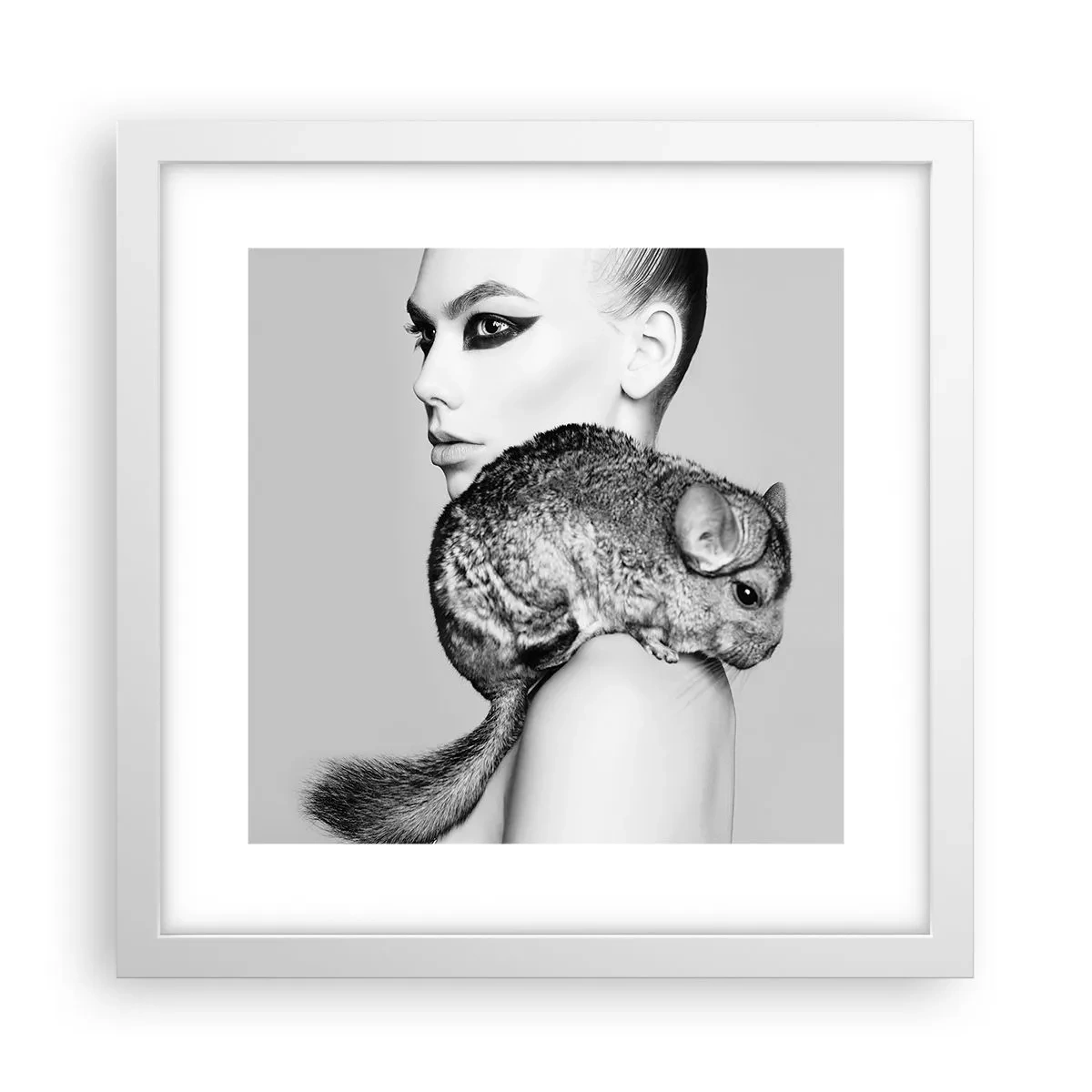 Plakat w białej ramie - Dama z szynszylą - 30x30 cm