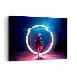 Obraz na płótnie - Postać w futurystycznym otoczeniu z neonowym okręgiem - 120x80cm - Między światami - Nowoczesna dekoracja ścienna do salonu, kuchni i sypialni ARTTOR