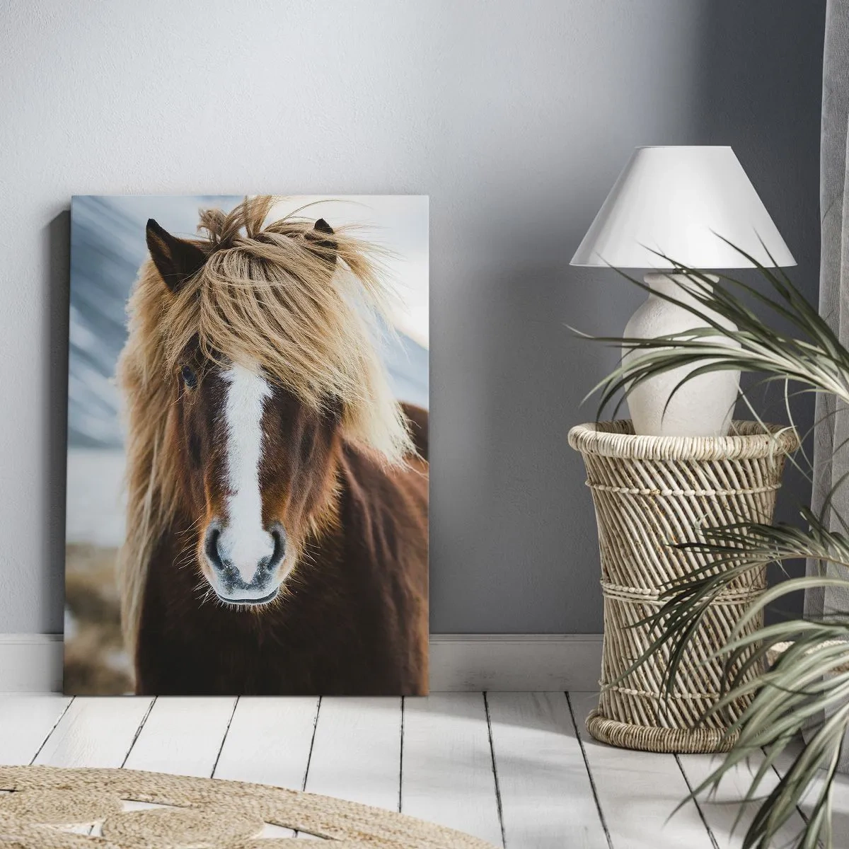 Obraz na płótnie - Portret islandzkiego konia z rozwianą grzywą - 50x70cm - Czujesz wolność? - Nowoczesna dekoracja ścienna do salonu, kuchni i sypialni ARTTOR