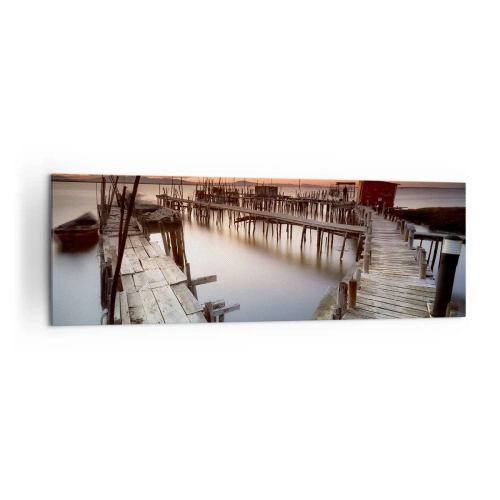 Obraz na płótnie - Drewniane pomosty na spokojnej wodzie o zachodzie słońca - 160x50cm - Autentyk, nie turystyczna atrapa - Nowoczesna dekoracja ścienna do salonu i sypialni ARTTOR