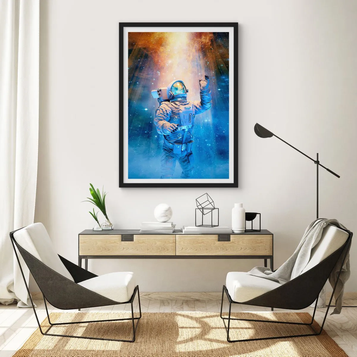 Plakat w czarnej ramie - Astronauta w świetle gwiazd i galaktyk w kosmosie - 50x70cm - Wreszcie u celu - Nowoczesna dekoracja ścienna do salonu i sypialni ARTTOR