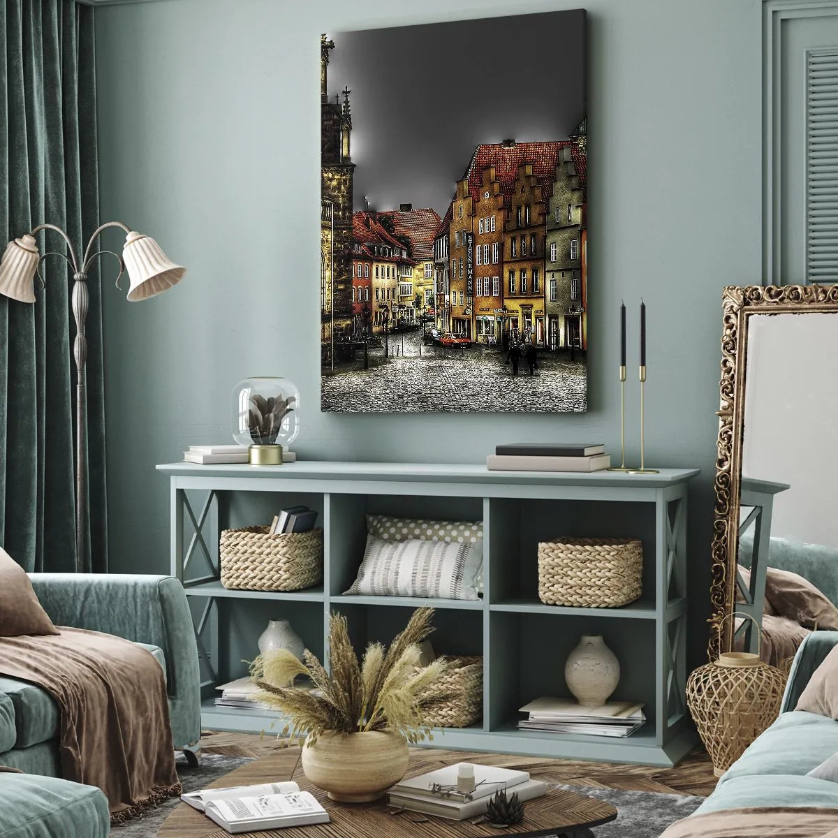 Obraz na płótnie - Kolorowe kamienice na rynku przy pochmurnym niebie - 50x70cm - Brakuje tylko zaczarowanej dorożki - Nowoczesna dekoracja ścienna do salonu, kuchni i sypialni ARTTOR