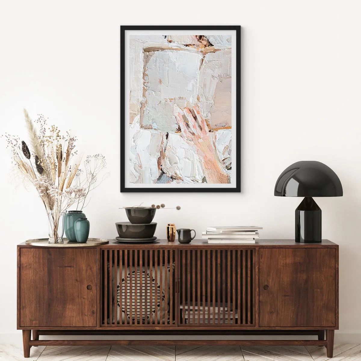 Plakat w czarnej ramie - Teksturalny obraz dłoni trzymającej otwartą książkę - 50x70cm - W innym świecie - Nowoczesna dekoracja ścienna do salonu i sypialni ARTTOR
