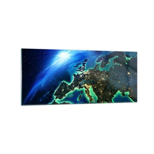 Obraz na szkle - Widok na Europę z kosmosu w blasku wschodzącego słońca - 120x50cm - Roziskrzona Europa - Nowoczesna dekoracja ścienna do salonu i sypialni ARTTOR