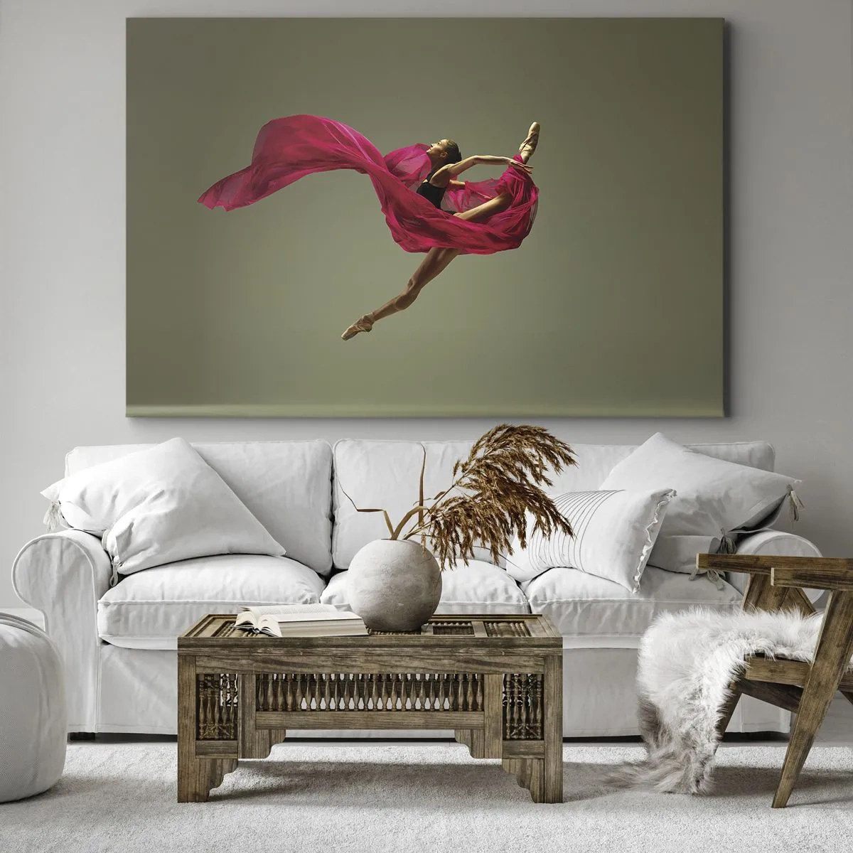 Obraz na płótnie - Tancerka baletowa w dynamicznej pozie z różowym materiałem - 70x50cm - Tańczący płomień - Nowoczesna dekoracja ścienna do salonu i sypialni ARTTOR