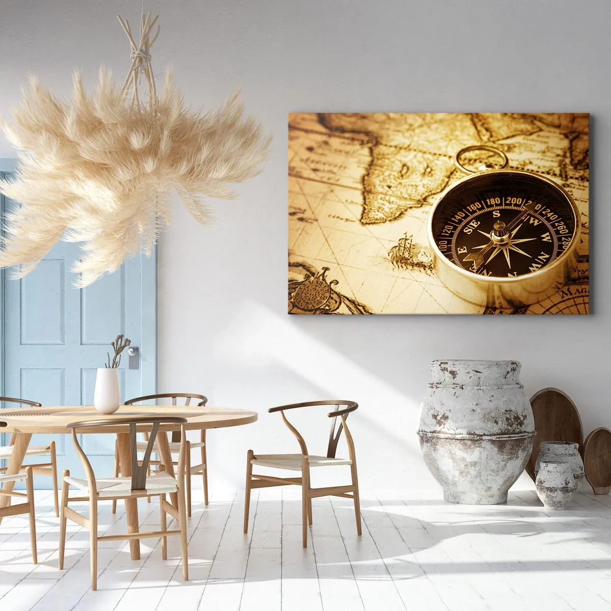 Obraz na płótnie - Zabytkowy kompas na tle starej mapy świata - 120x80cm - Na wschód czy na zachód? - Nowoczesna dekoracja ścienna do salonu, kuchni i sypialni ARTTOR