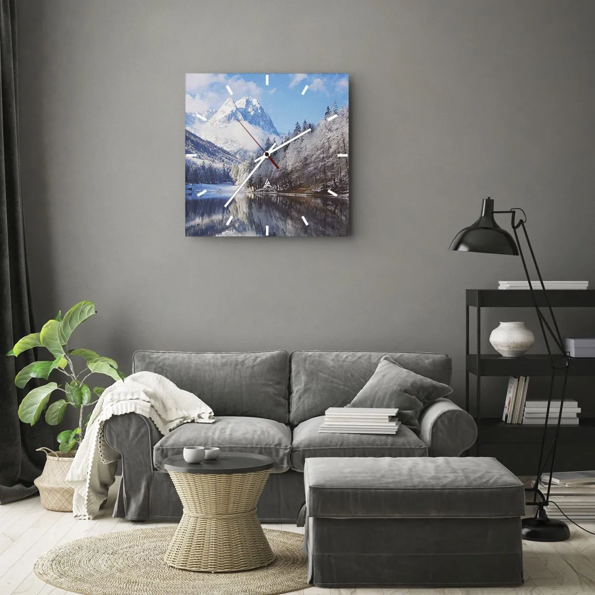 Zegar ścienny - Zimowy krajobraz górski z ośnieżonymi drzewami i jeziorem - 30x30cm - Śnieżna straż - Nowoczesna dekoracja ścienna do salonu i sypialni ARTTOR