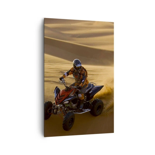 Obraz na płótnie - Motocyklista na quadzie pędzący po piaszczystych wydmach pustyni - 80x120cm - Na falach piasku - Nowoczesna dekoracja ścienna do salonu i sypialni ARTTOR