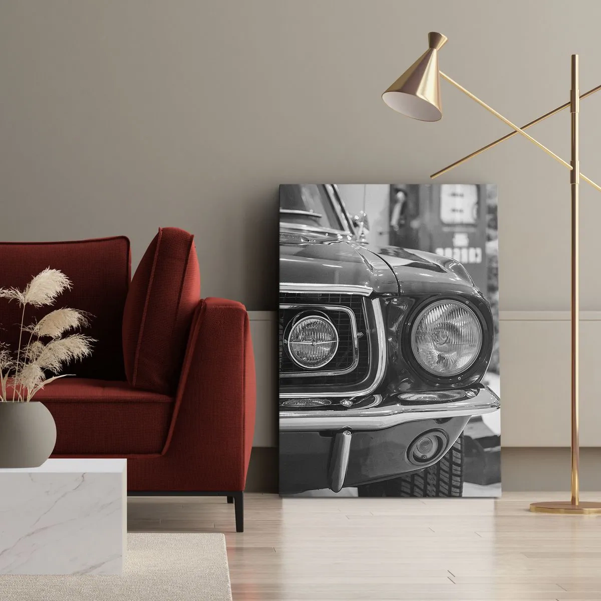Obraz na płótnie - Zbliżenie na przednią część klasycznego samochodu w odcieniach czarno-białych - 50x70cm - Ostra jazda - Nowoczesna dekoracja ścienna do salonu, kuchni i sypialni ARTTOR