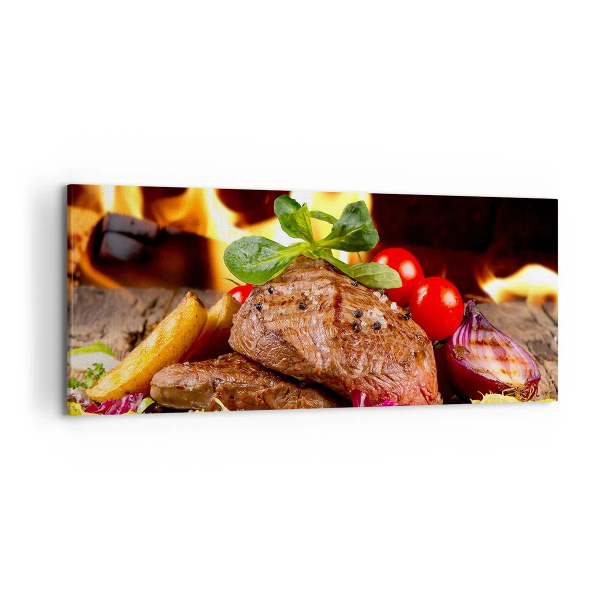 Obraz na płótnie - Grillowany stek z dodatkami na tle płomieni - 120x50cm - Wyczarowane żarem - Nowoczesna dekoracja ścienna do salonu i sypialni ARTTOR