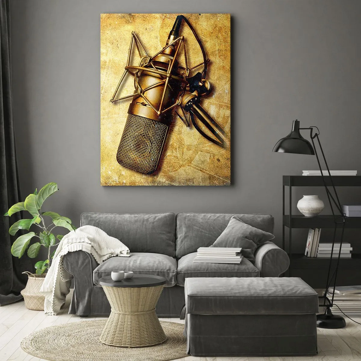 Obraz na płótnie - Złoty mikrofon w stylu retro - 50x70cm - Złote lata radia - Nowoczesna dekoracja ścienna do salonu, kuchni i sypialni ARTTOR