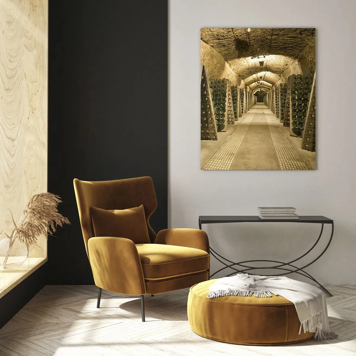 Obraz na szkle - Winnica z piwnicą pełną butelek wina ustawionych na drewnianych stojakach. - 70x100cm - Narodziny smaku - Nowoczesna dekoracja ścienna do salonu i sypialni ARTTOR