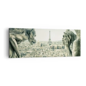 Obraz na płótnie - Gargulce z widokiem na panoramę Paryża i wieżę Eiffla - 140x50cm - Paryskie pogaduchy - Nowoczesna dekoracja ścienna do salonu i sypialni ARTTOR