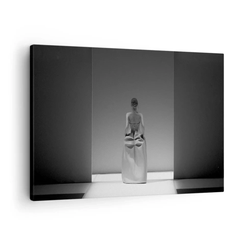 Obraz na płótnie - Czarno-biały obraz z minimalistyczną sceną kobiety w geometrycznej przestrzeni - 70x50cm - Wyrafinowana prostota - Nowoczesna dekoracja ścienna do salonu i sypialni ARTTOR