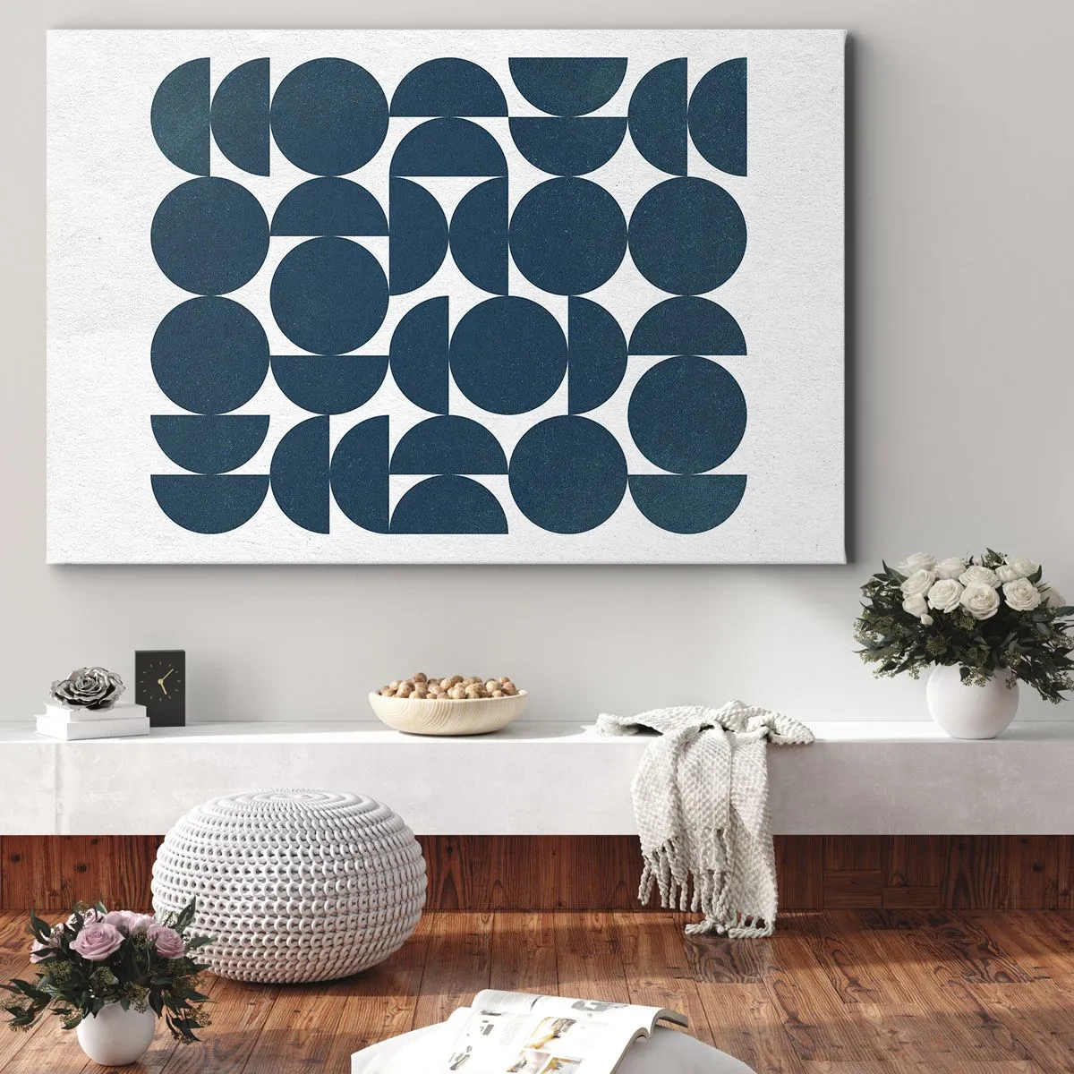Obraz na płótnie - Geometryczne kształty w odcieniach granatu na białym tle - 70x50cm - Koła i półkola - Nowoczesna dekoracja ścienna do salonu i sypialni ARTTOR
