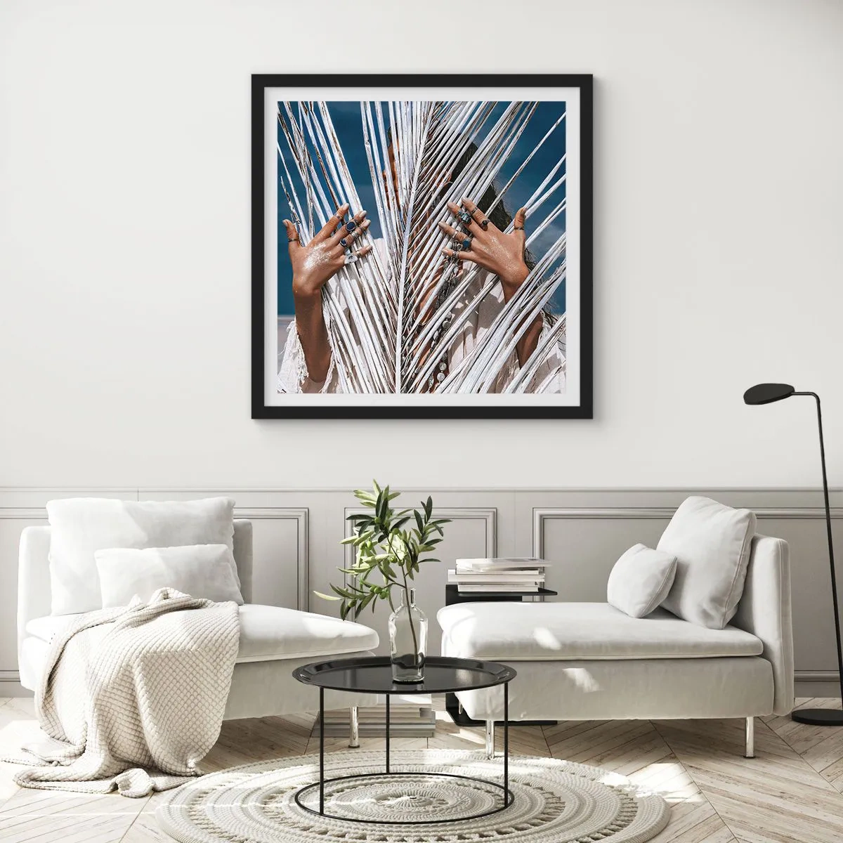 Plakat w czarnej ramie - Dziewczyna szamana? - 50x50 cm