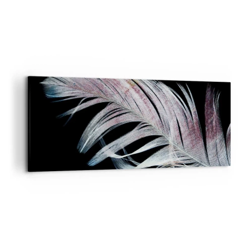 Obraz na płótnie - Delikatne pióro na czarnym tle w artystycznym ujęciu - 120x50cm - Pomyśl o dotyku - Nowoczesna dekoracja ścienna do salonu i sypialni ARTTOR