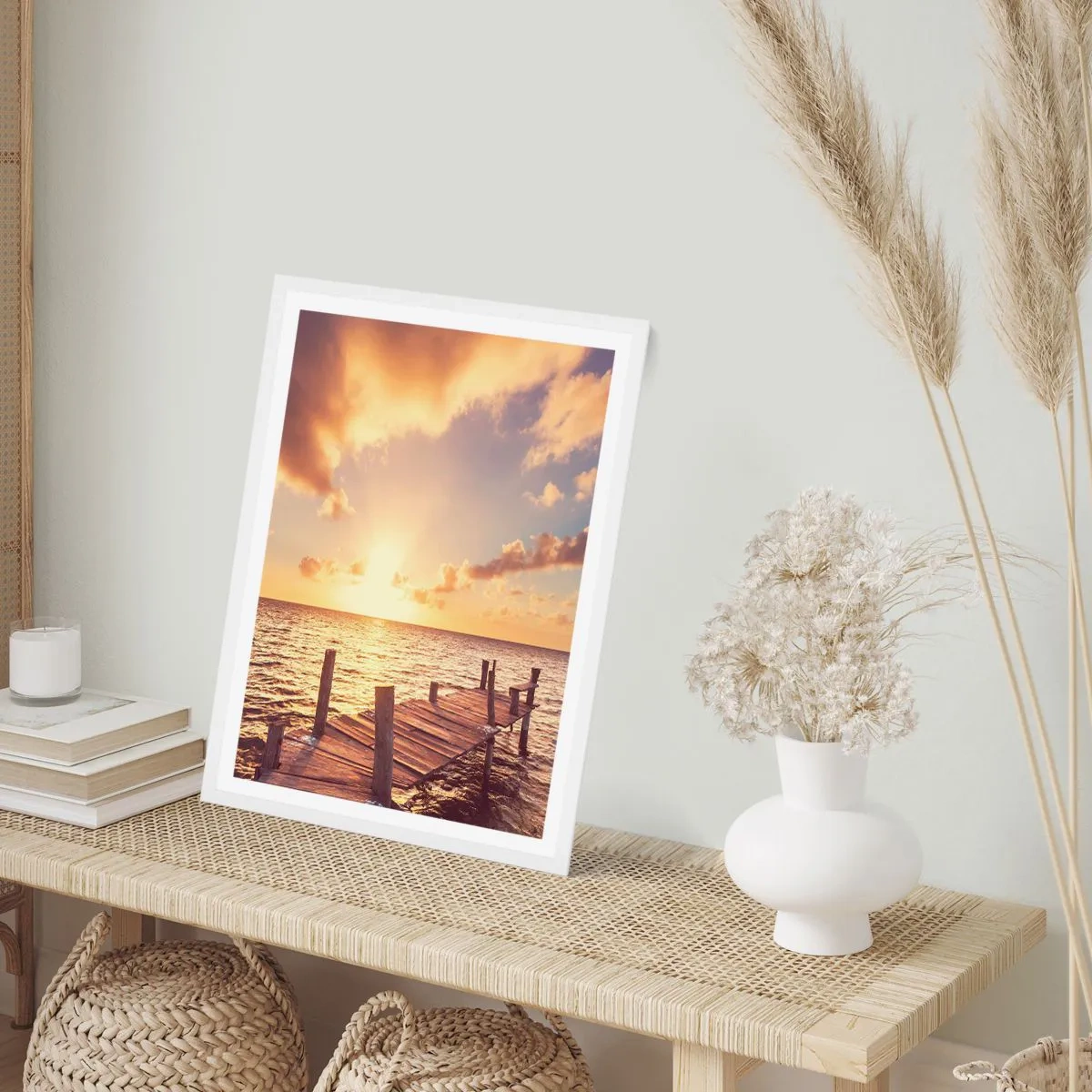 Plakat w białej ramie - Złota kraina łagodności - 61x91 cm