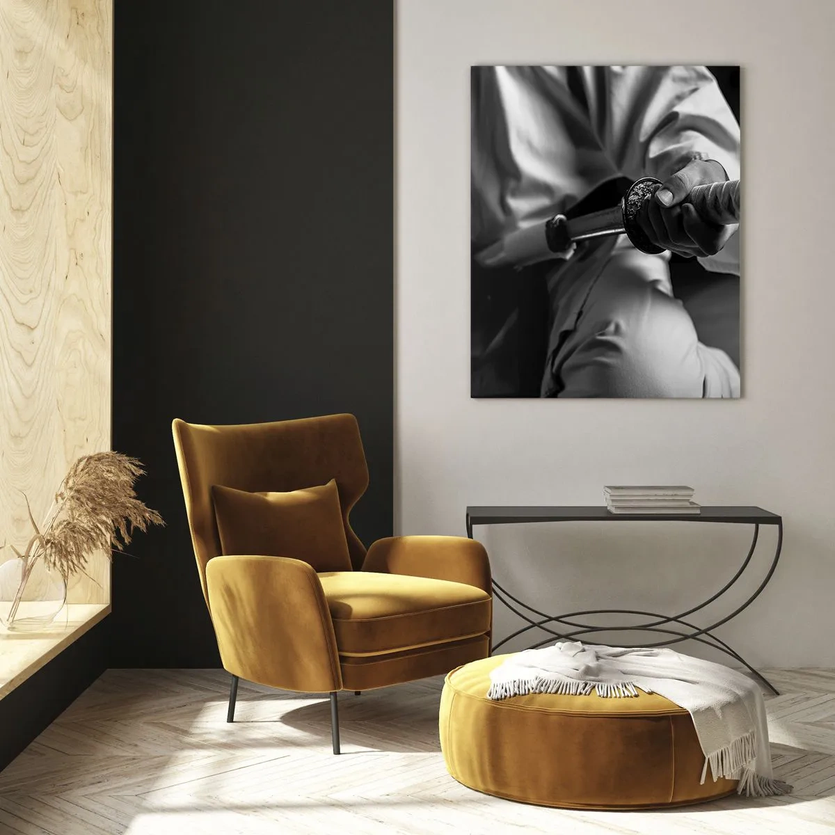 Obraz na szkle - Postać w kimonie trzymająca miecz, czarno-biała kompozycja - 50x70cm - Dusza wojownika - Nowoczesna dekoracja ścienna do salonu, kuchni i sypialni ARTTOR