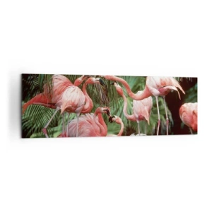 Obraz na płótnie - Grupa flamingów w tropikalnym otoczeniu palm - 160x50cm - Popołudniowe ploteczki - Nowoczesna dekoracja ścienna do salonu i sypialni ARTTOR